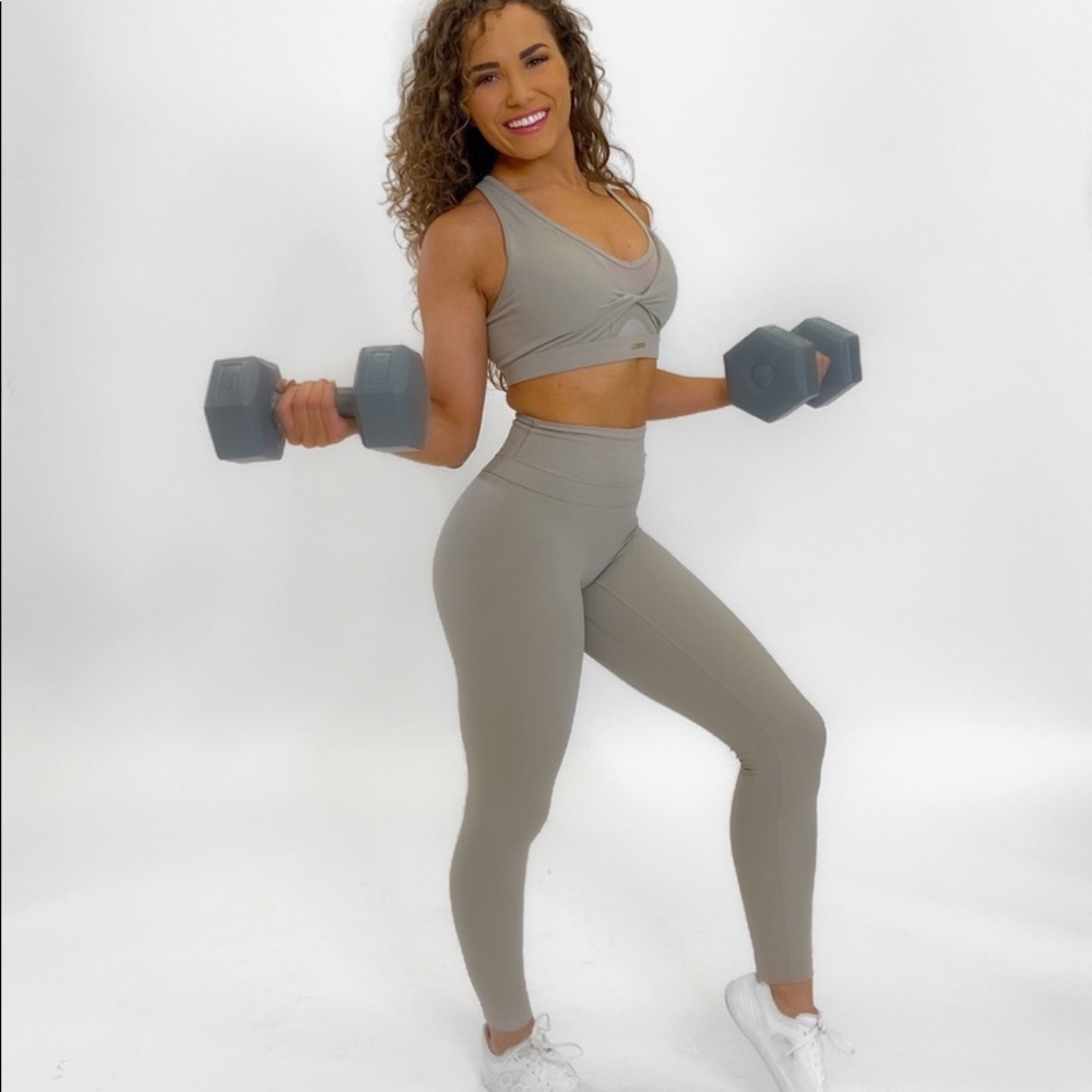 Gymshark x Whitney Simmons Set